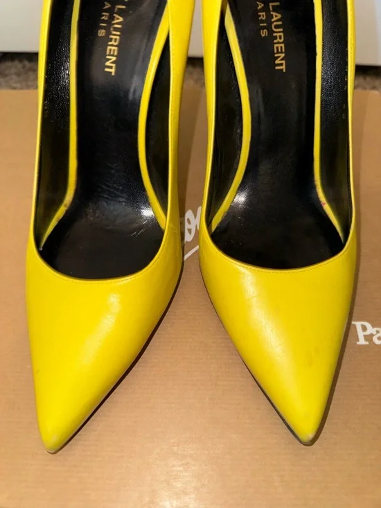 Saint Laurent Bright Yellow Pointed Leather Pumps - Picture 2 of 8
